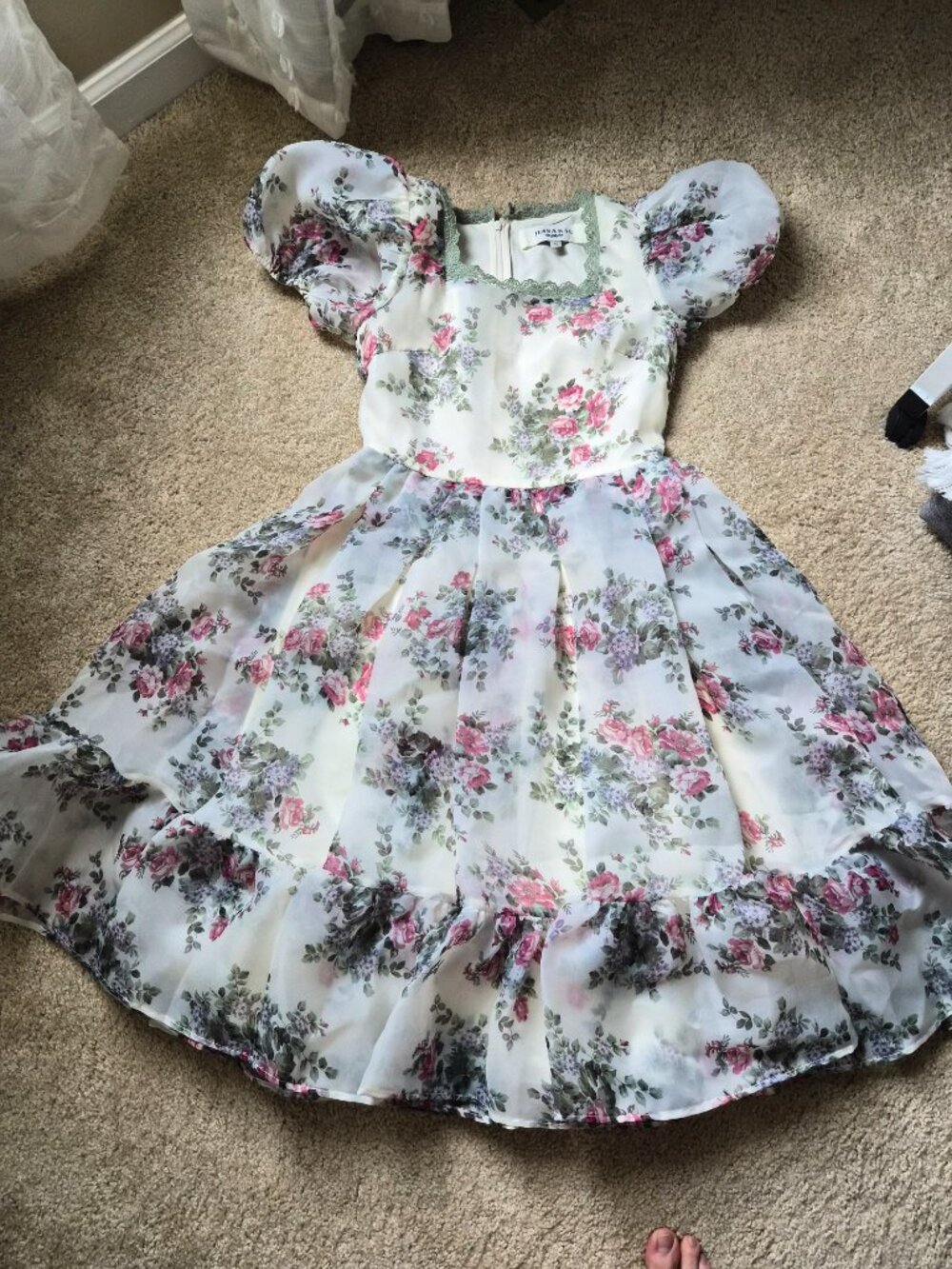 Floral Vintage Dress - Picture 2 of 2